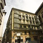 Guest house Roquefer Bilbao Central Rooms