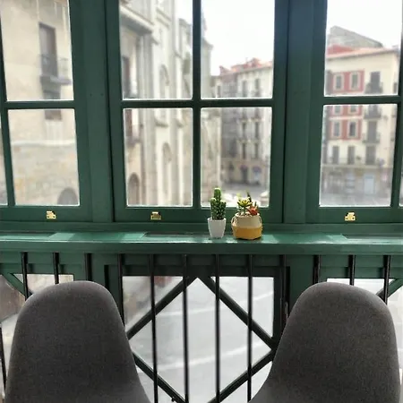 Roquefer By Gaiarooms Pensión *