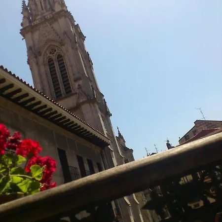Roquefer Penzion Bilbao