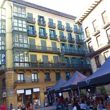 Pensión Roquefer By Gaiarooms Bilbao