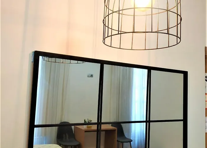 ロケフェール セントラル ルームズ ゲストハウス ビルバオ