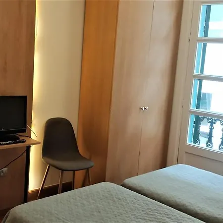 Gasthof Roquefer Bilbao Central Rooms