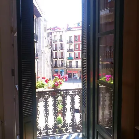 Roquefer Bilbao Central Rooms Gasthof *