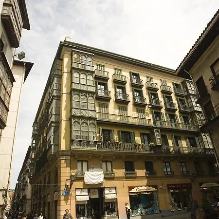 Gasthof Roquefer Bilbao Central Rooms